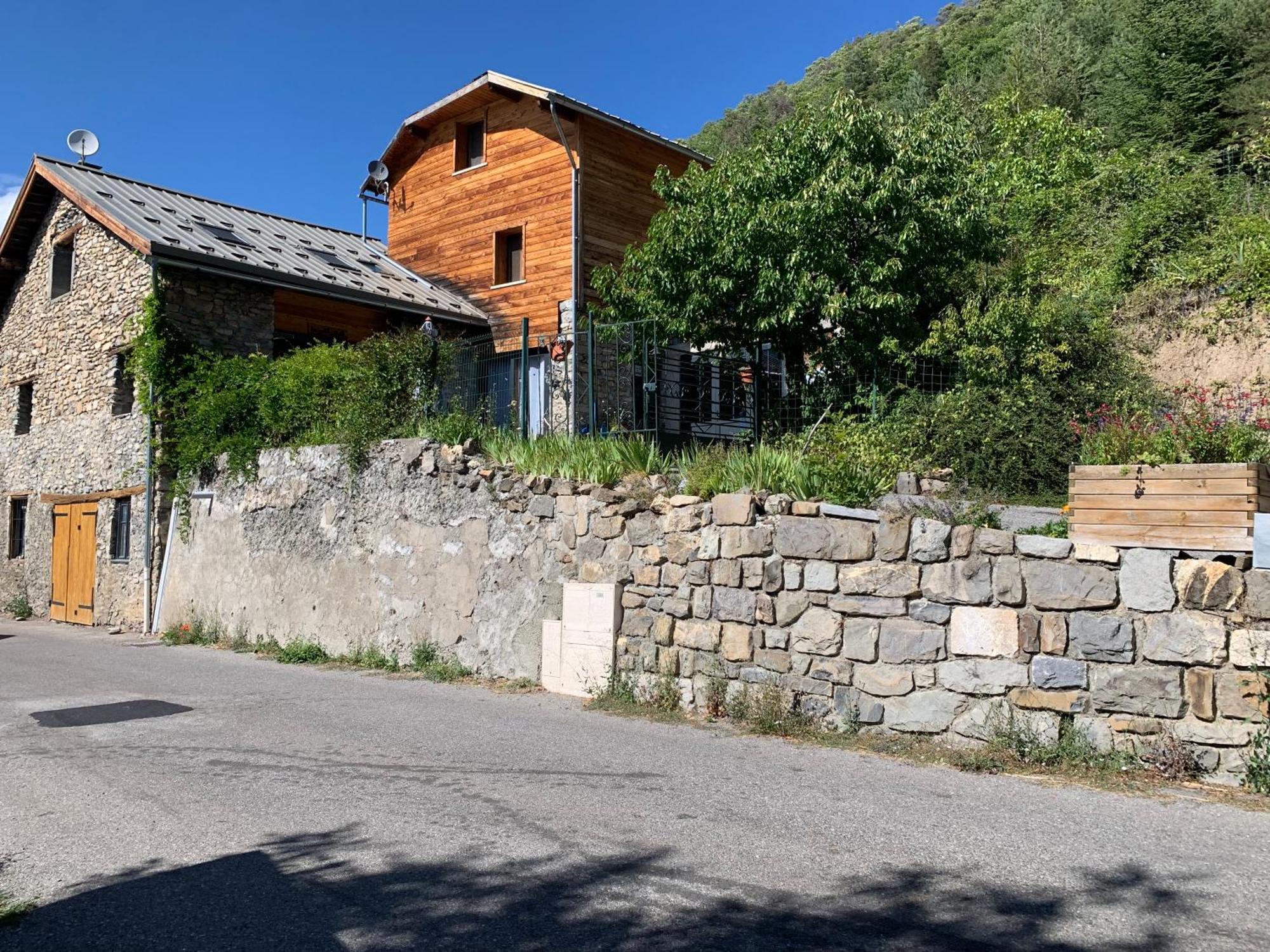 Le Petit Soleil Apartman Siguret Kültér fotó